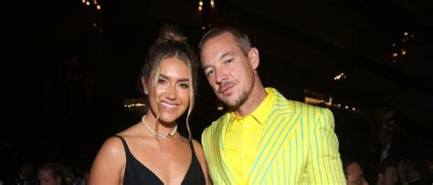 diplo tinx|Footage shows the moment DJ Diplo and TikToker。